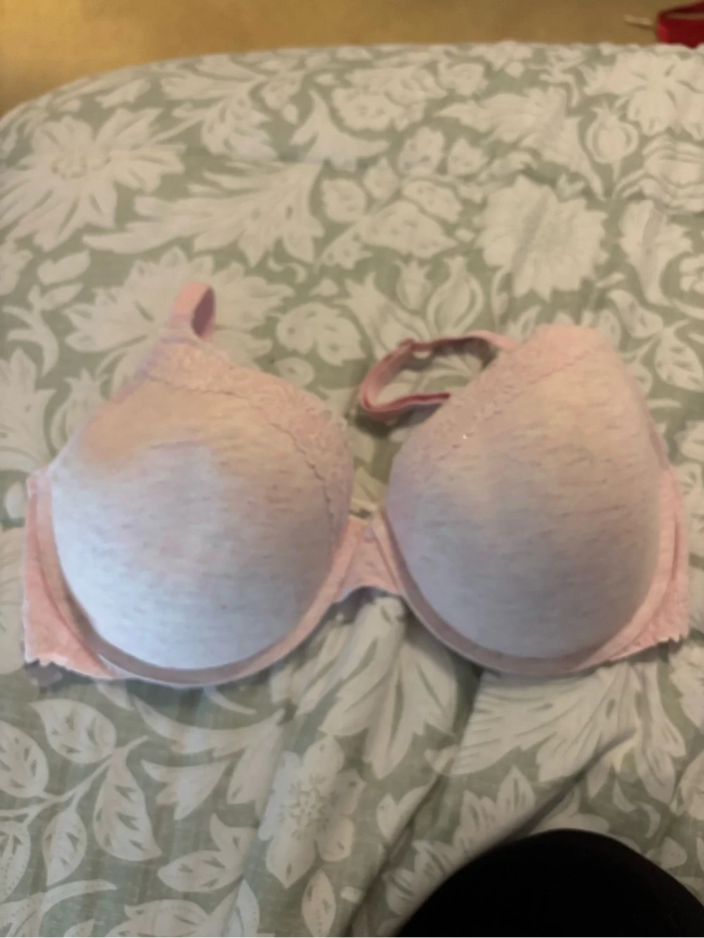 VS PINK Wear everywhere tshirt bra 38DD